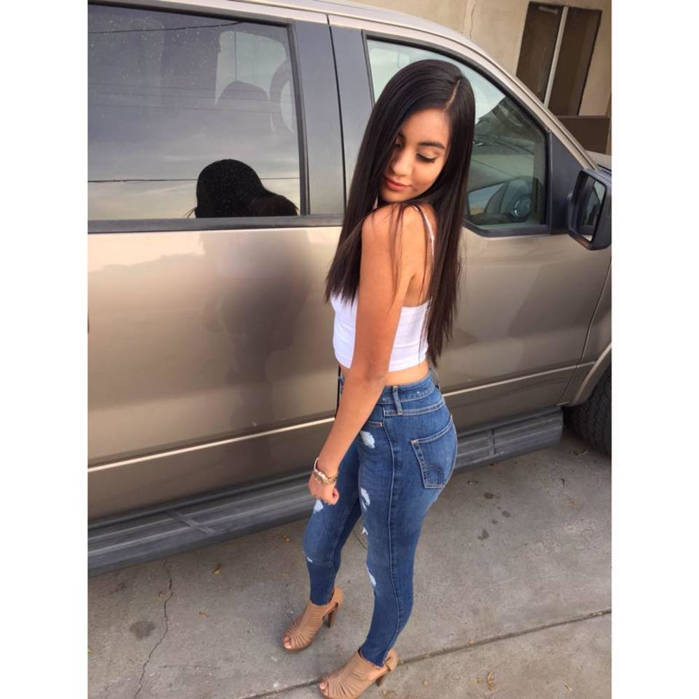 Meet your Posher, Nadia